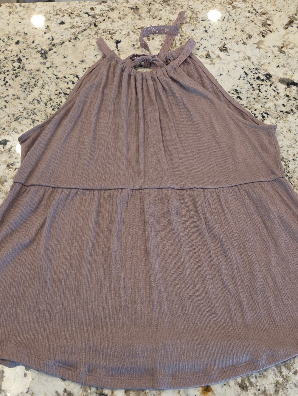 Sleeveless Tank Top With Ribbon Detail